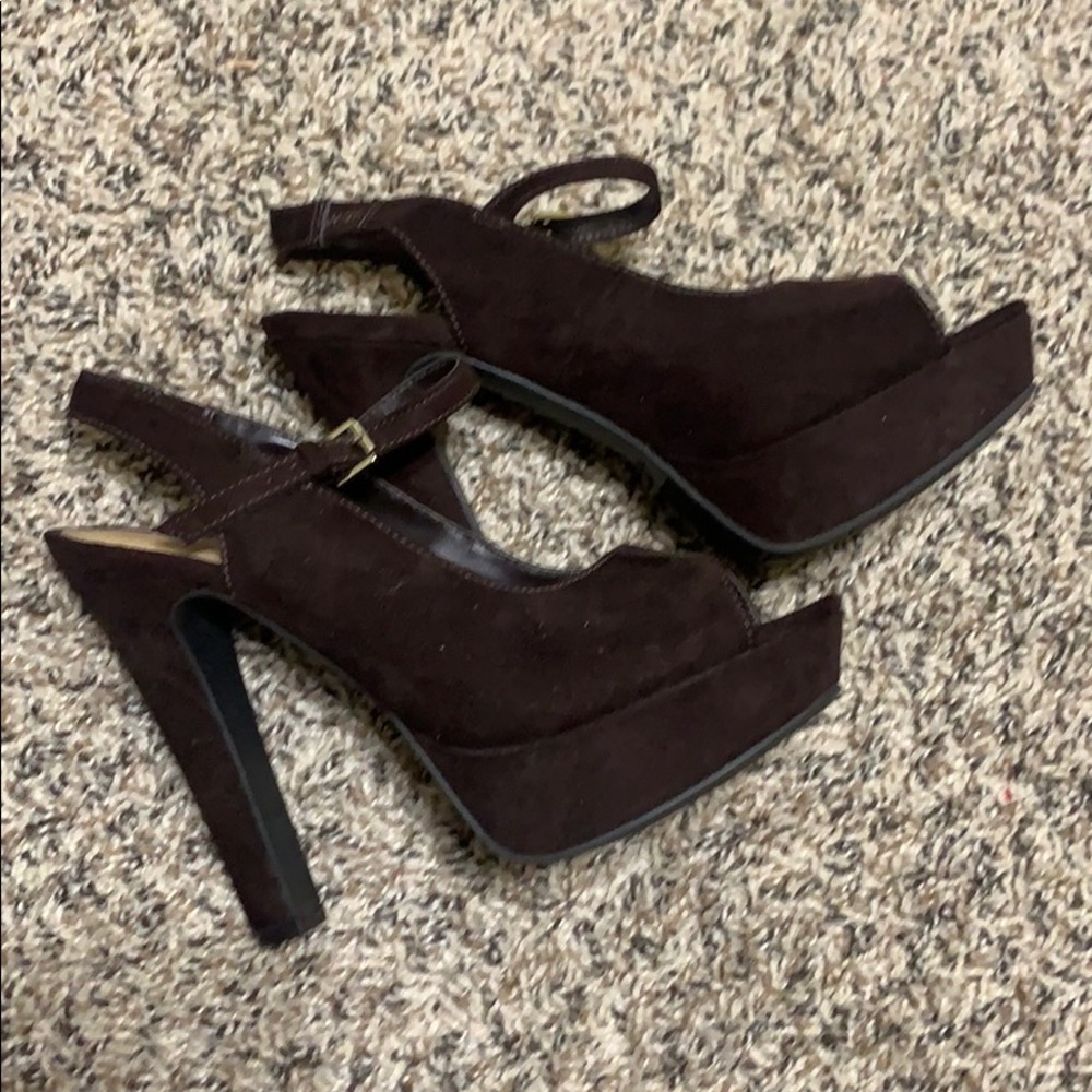 🌟HPx2🌟 Lauren Conrad Brown Suede 6.5 Heels